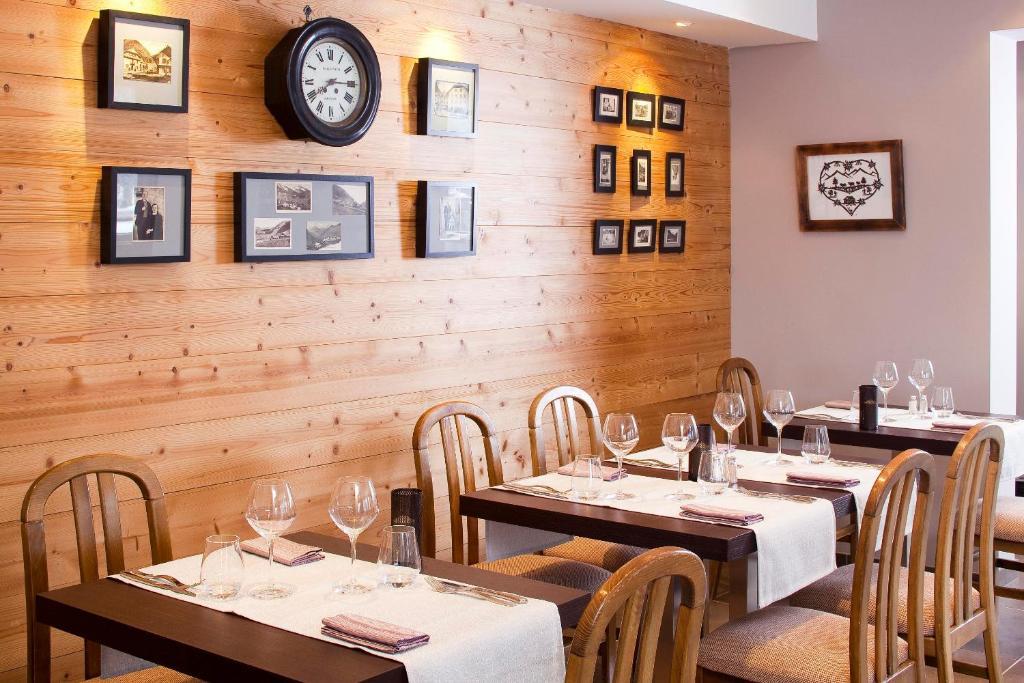 Hotel Belalp Шатель Екстер'єр фото
