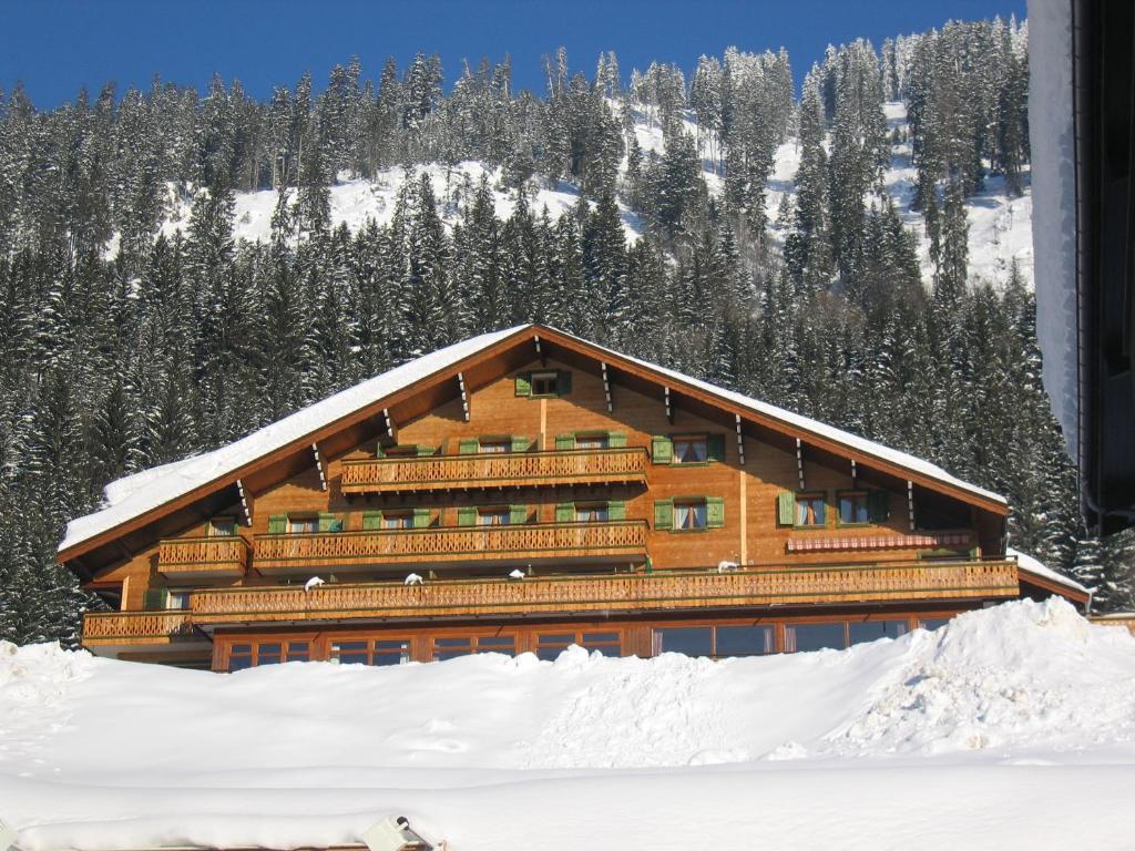 Hotel Belalp Шатель Екстер'єр фото